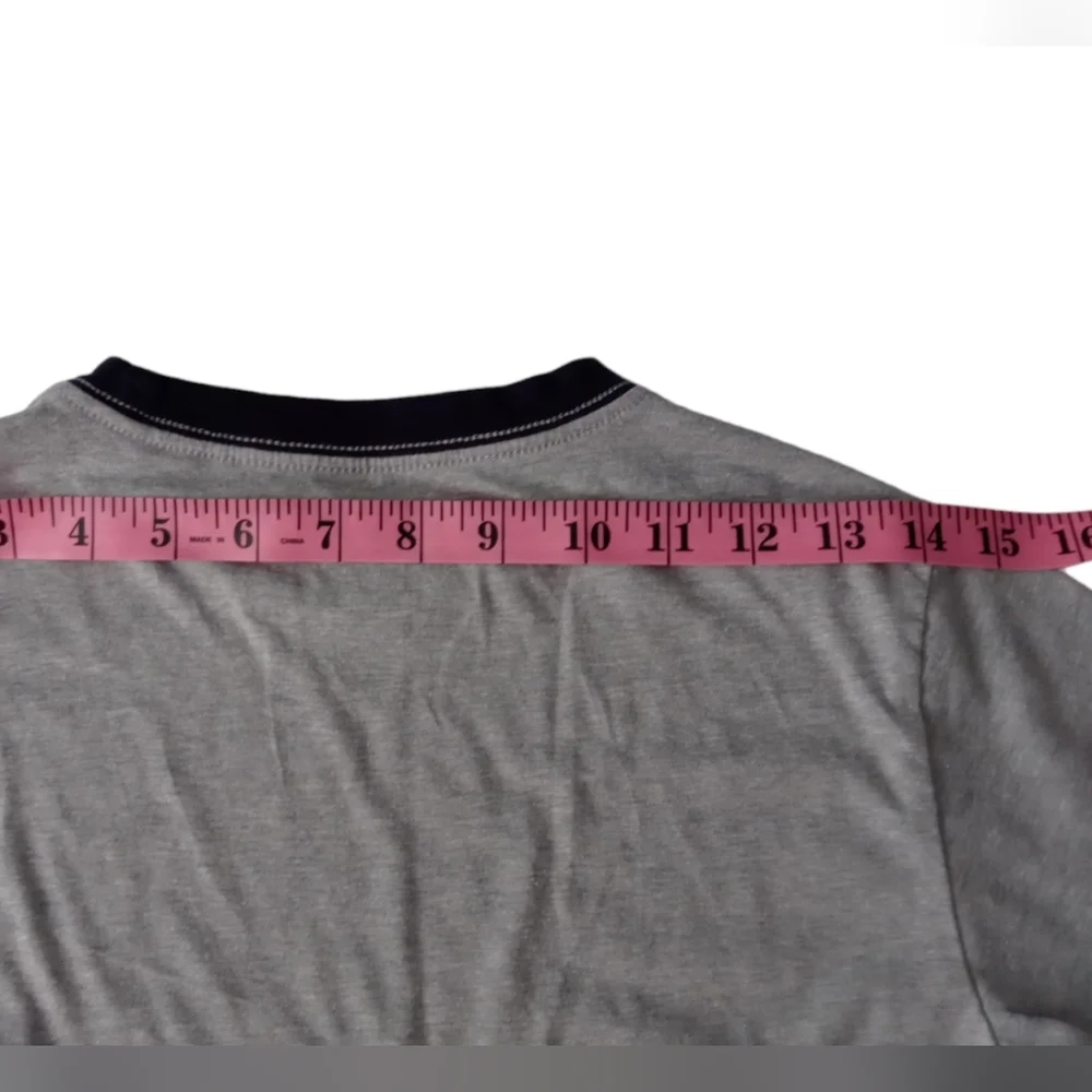 TOMMY HILFIGER YOUTH BOYS' SHORT SLEEVE LOGO T-SHIRT. SIZE M (12-14).GRAY - Picture 8 of 8
